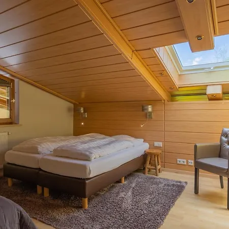 Haus Almkreek Apartmán *