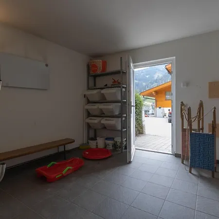 Haus Almkreek With Summer Card & All-year Mobility Card * Kaprun