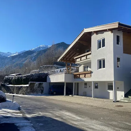 Apartment Haus Almkreek *